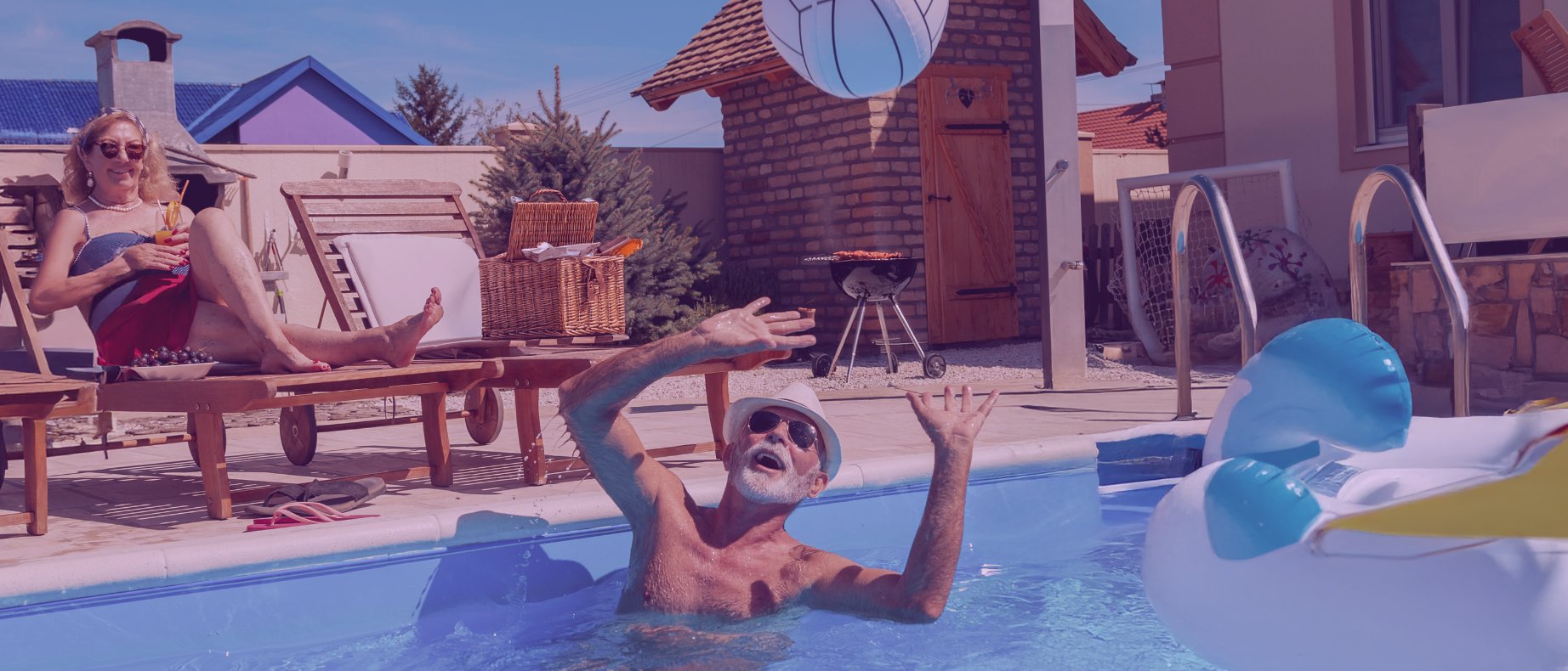 SPLASH INTO  HOLIDAY SAVINGS